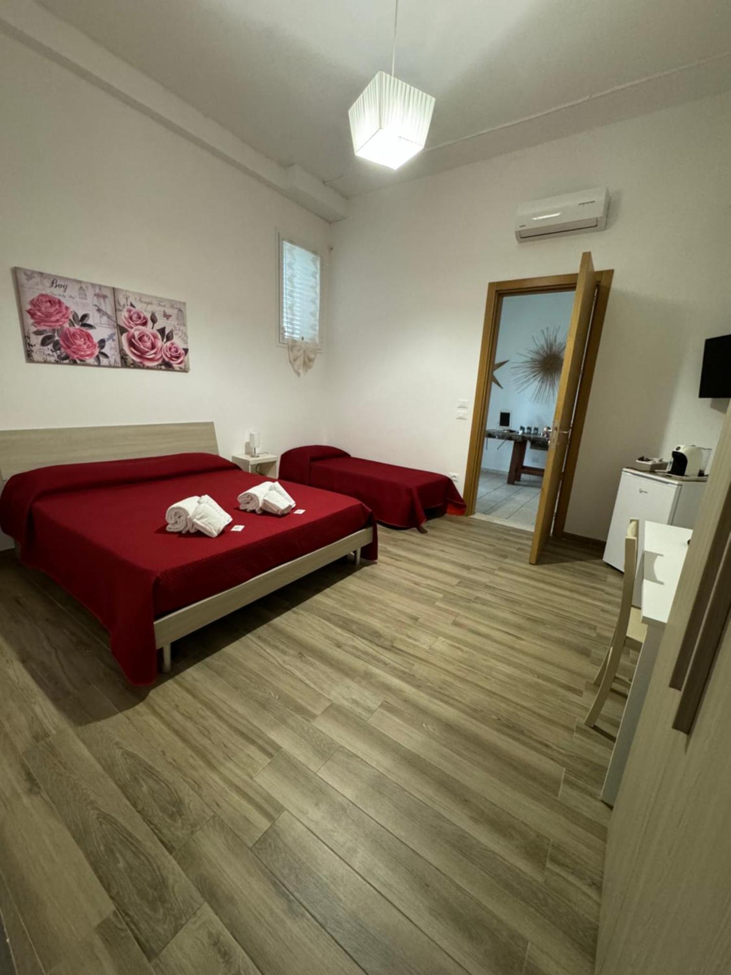 Carpentry Bed & Breakfast อุจจาโน ลาเคียซา ภายนอก รูปภาพ